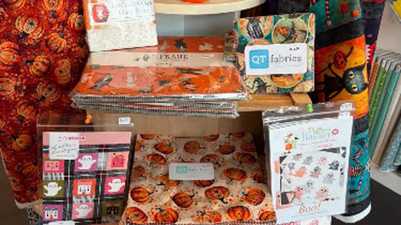 Fabric store in Hanson, KY: Laughing Otter Studios LLC