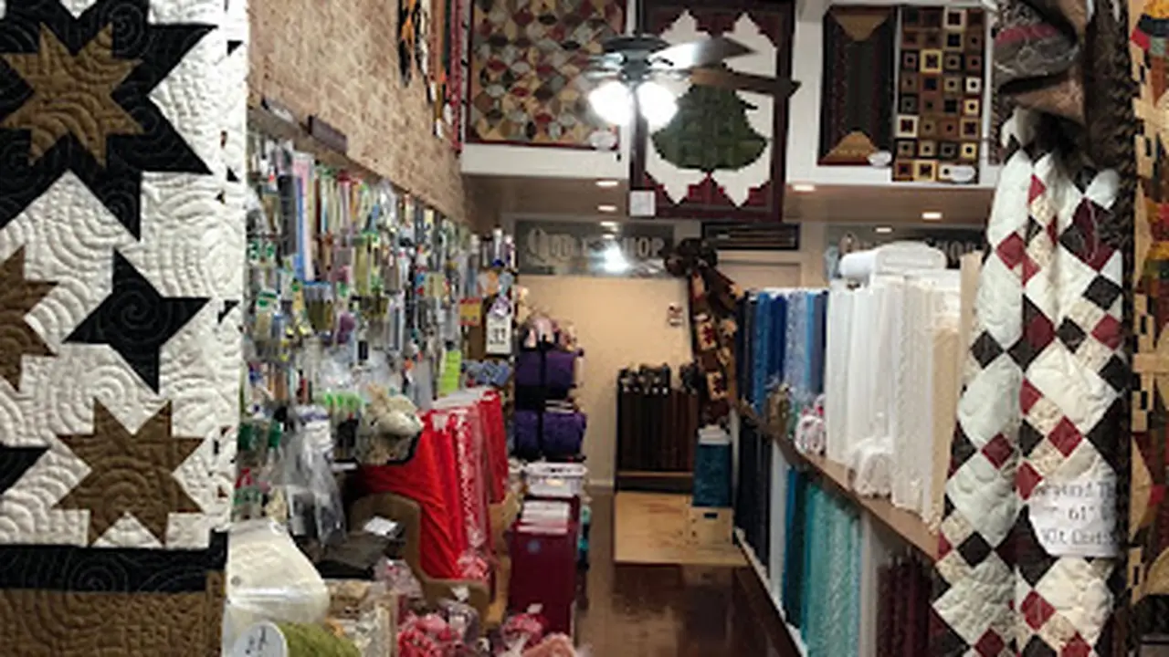 Fabric store in Havana, IL: Ma's Got'a Notion
