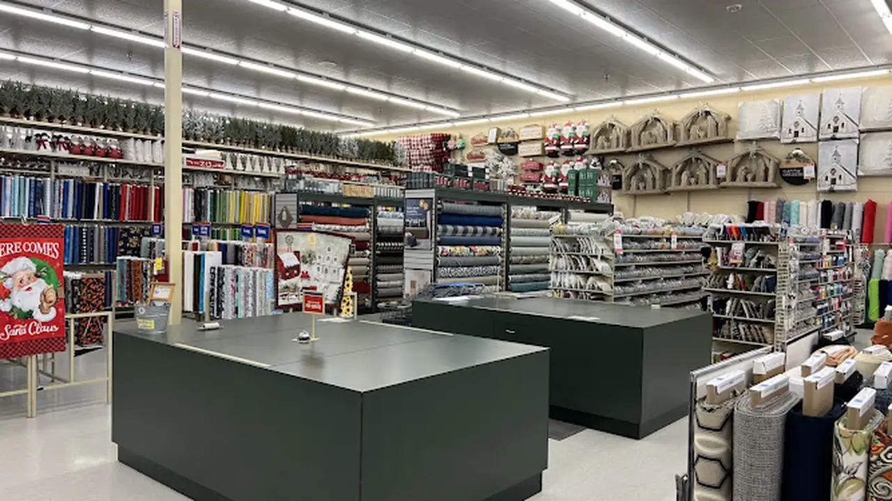 Fabric store in Hendersonville, TN: Hobby Lobby
