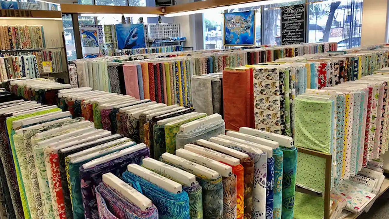 Fabric store in Honolulu, HI: Kaimuki Dry Goods Ltd