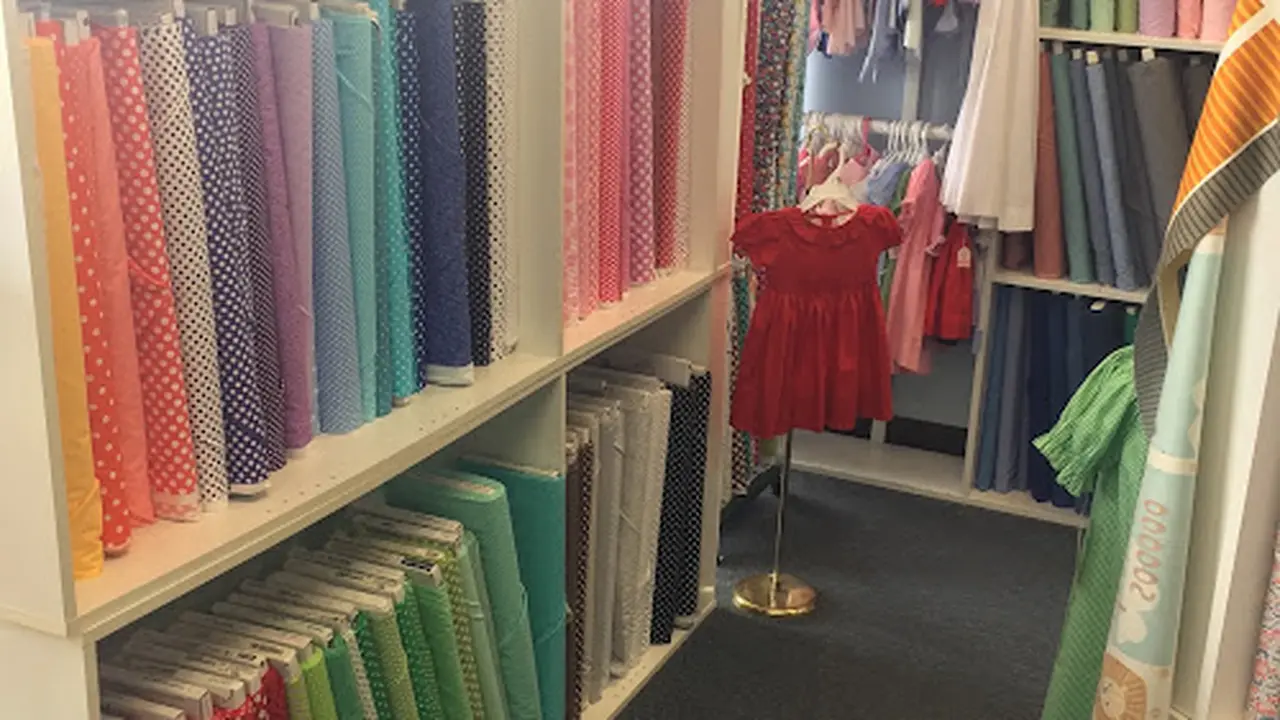 Fabric store in Houston, TX: Buttons 'n' Bows Fabrics