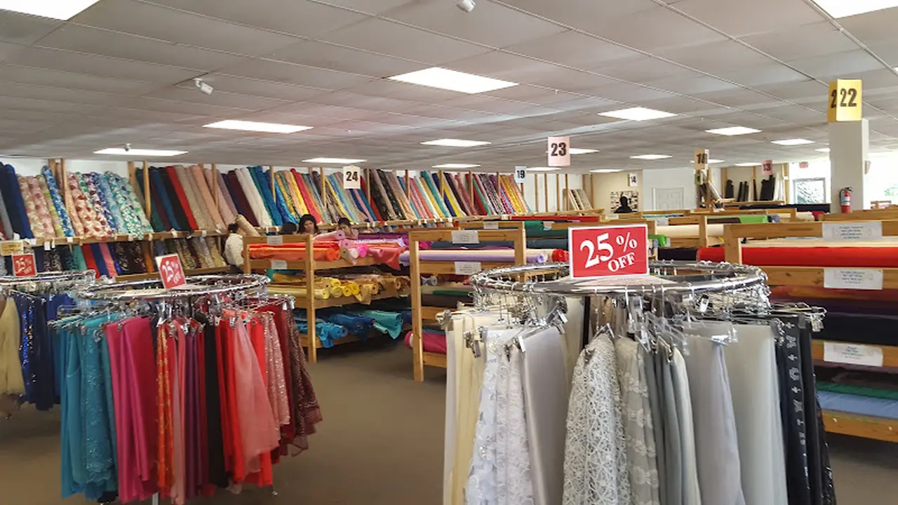 Fabric store in Houston, TX: Fabrictopia Wholesale & Retail Outlet HOU