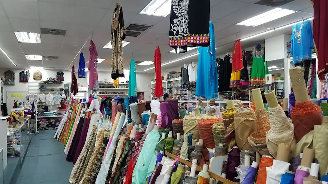 Fabric store in Houston, TX: Silk India Fabric Center