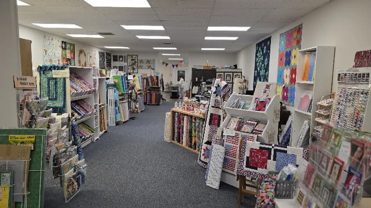 Fabric store in Howell Township, NJ: The Mouse Creek Quilt Company