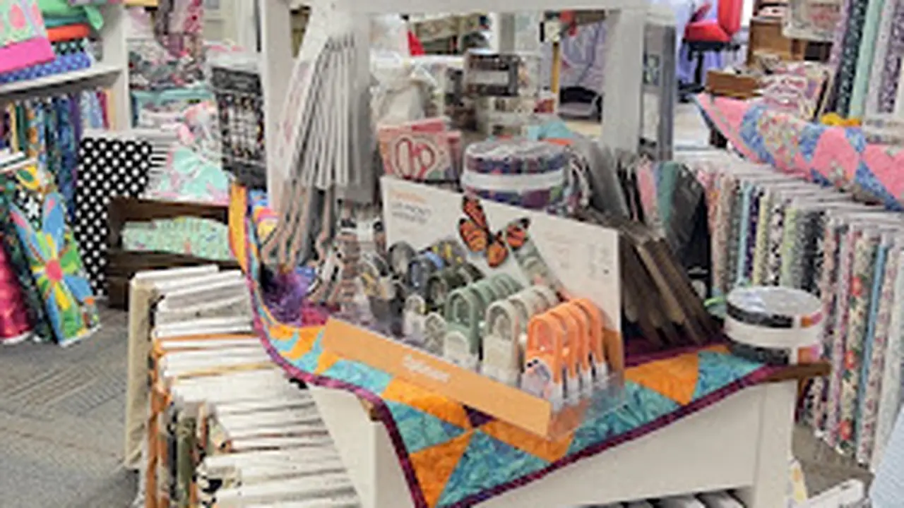 Fabric store in Huntington, NY: North Shore Quilting & Fiber Art