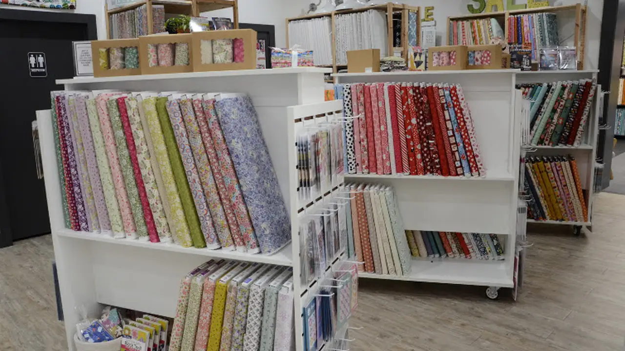 Fabric store in Huntsville, TX: Little Splitpeas Modern Quilting Store