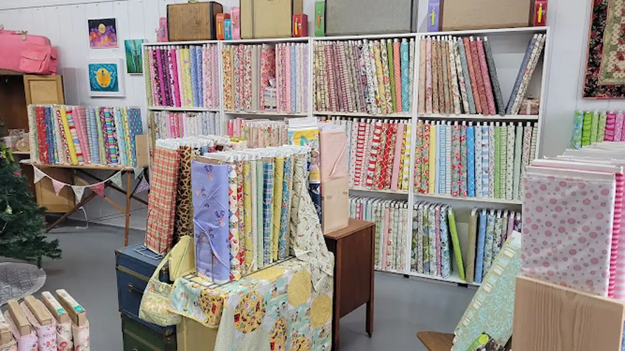 Fabric store in Ilwaco, WA: Cotton Lilly Fabrics