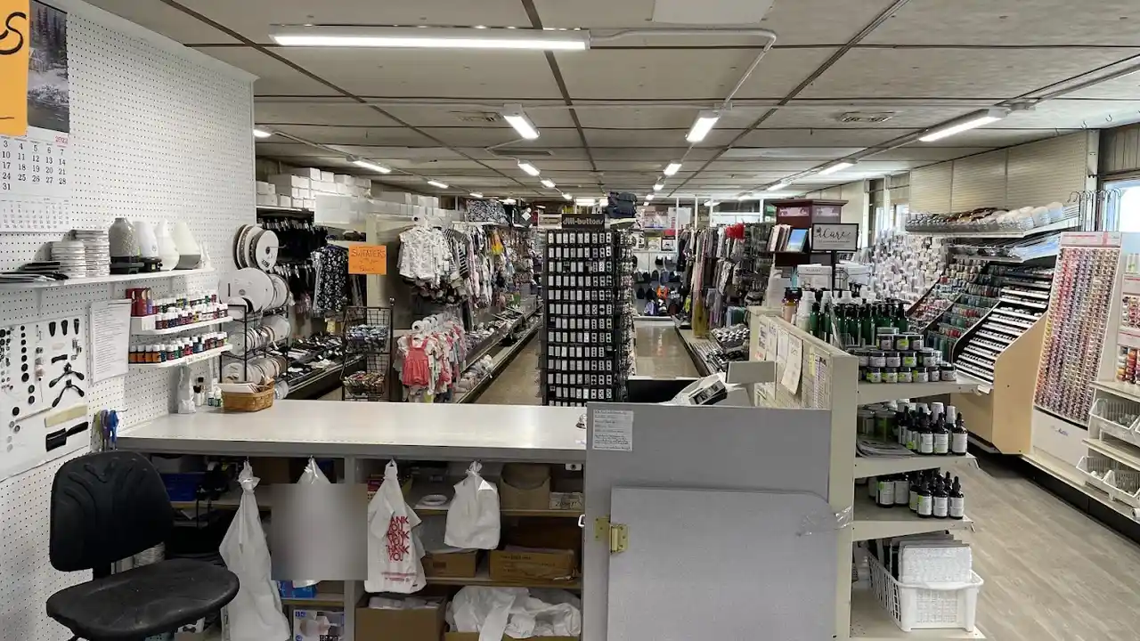 Fabric store in Intercourse, PA: Nancy's Notions & Clothing