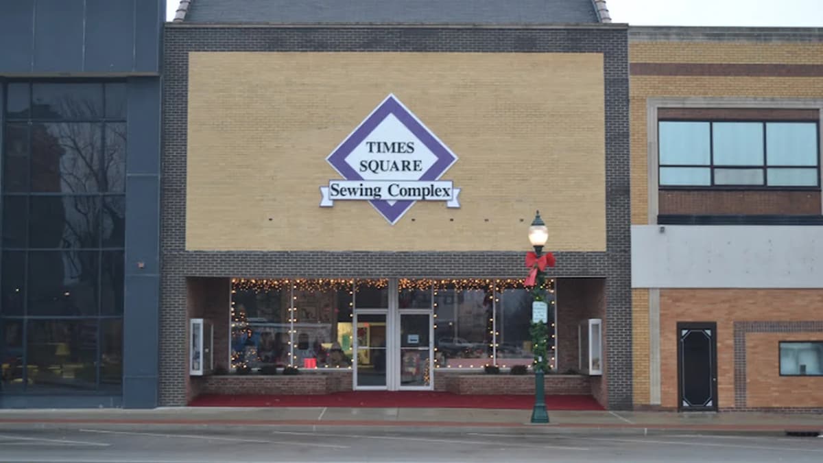 Fabric store in Jacksonville, IL: Times Square Sewing Complex