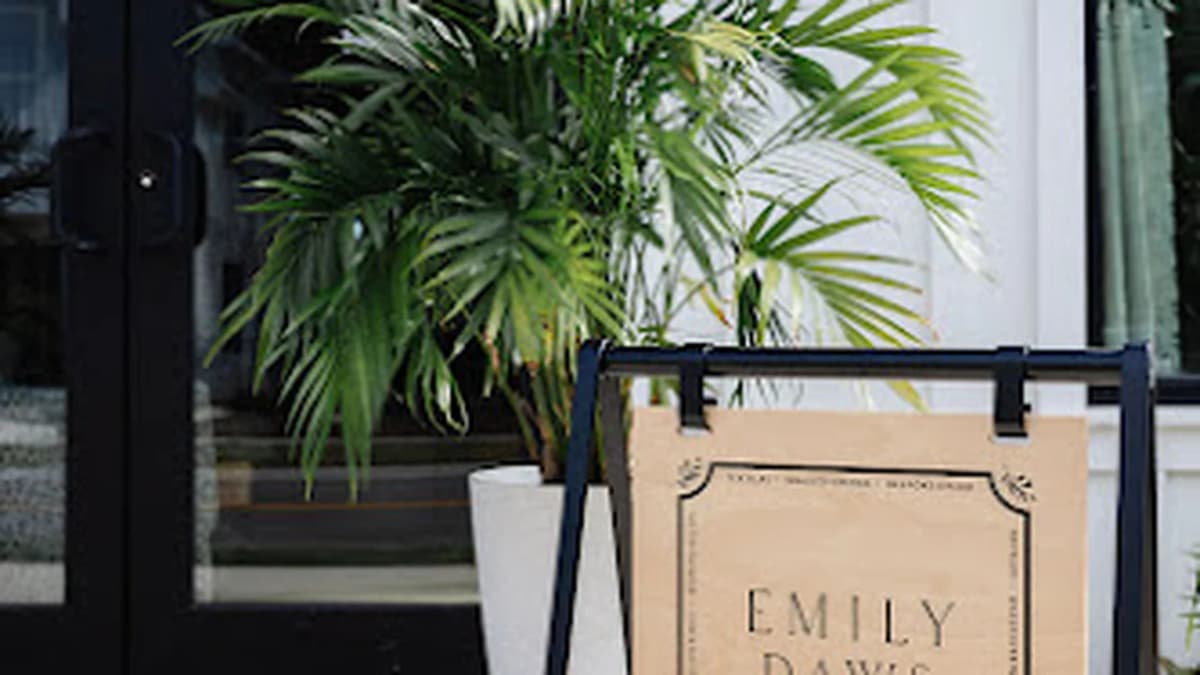 Fabric store in Johns Island, SC: Emily Daws Showroom