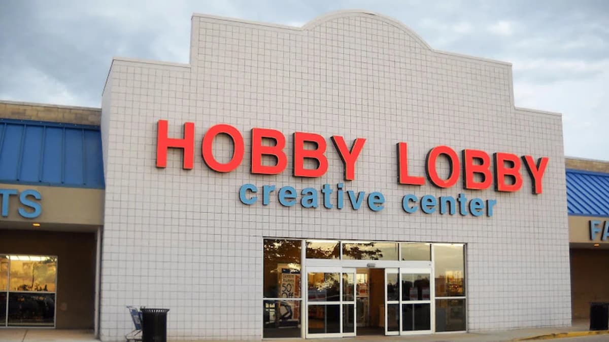 Fabric store in Joliet, IL: Hobby Lobby