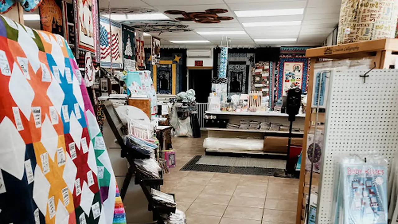 Fabric store in Jolley, IA: Lee's Quilt Shed