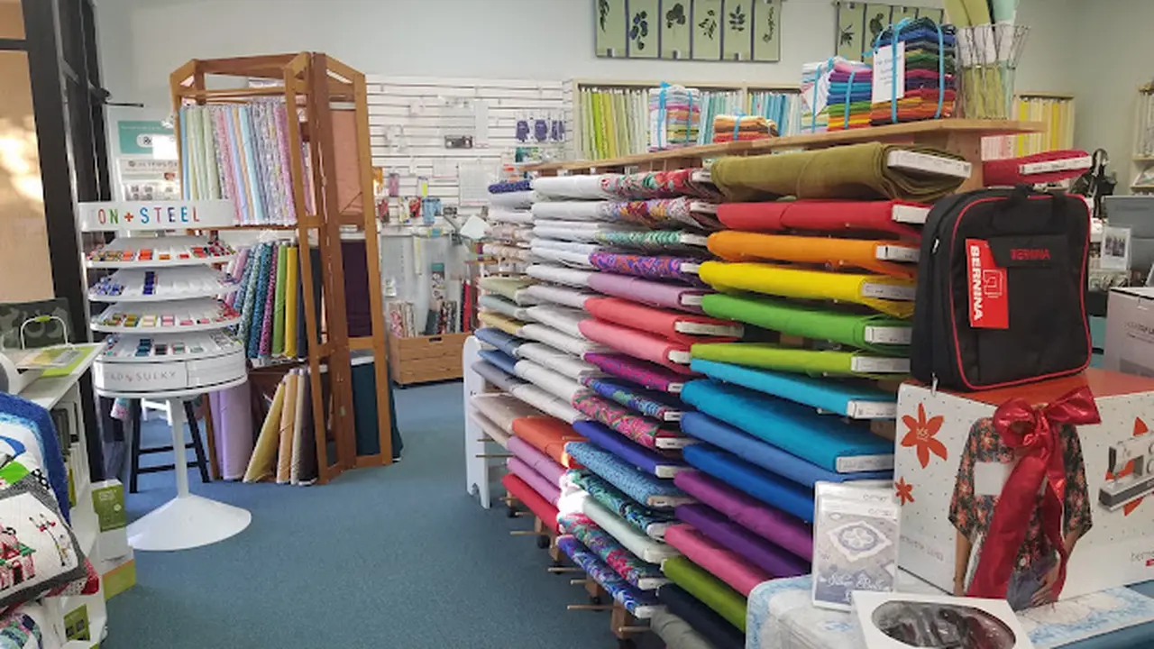 Fabric store in Jupiter, FL: Flash Sew & Quilt - Jupiter