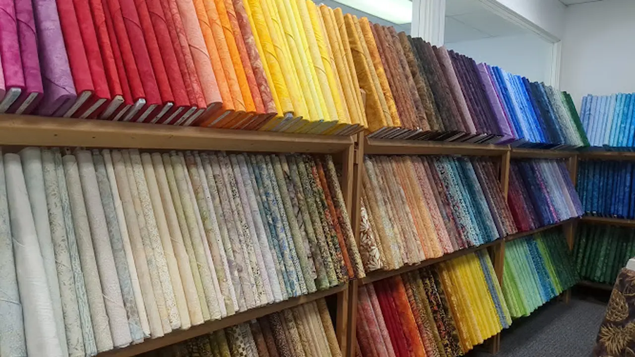 Fabric store in Kailua-Kona, HI: Fabric and Quilting Delights