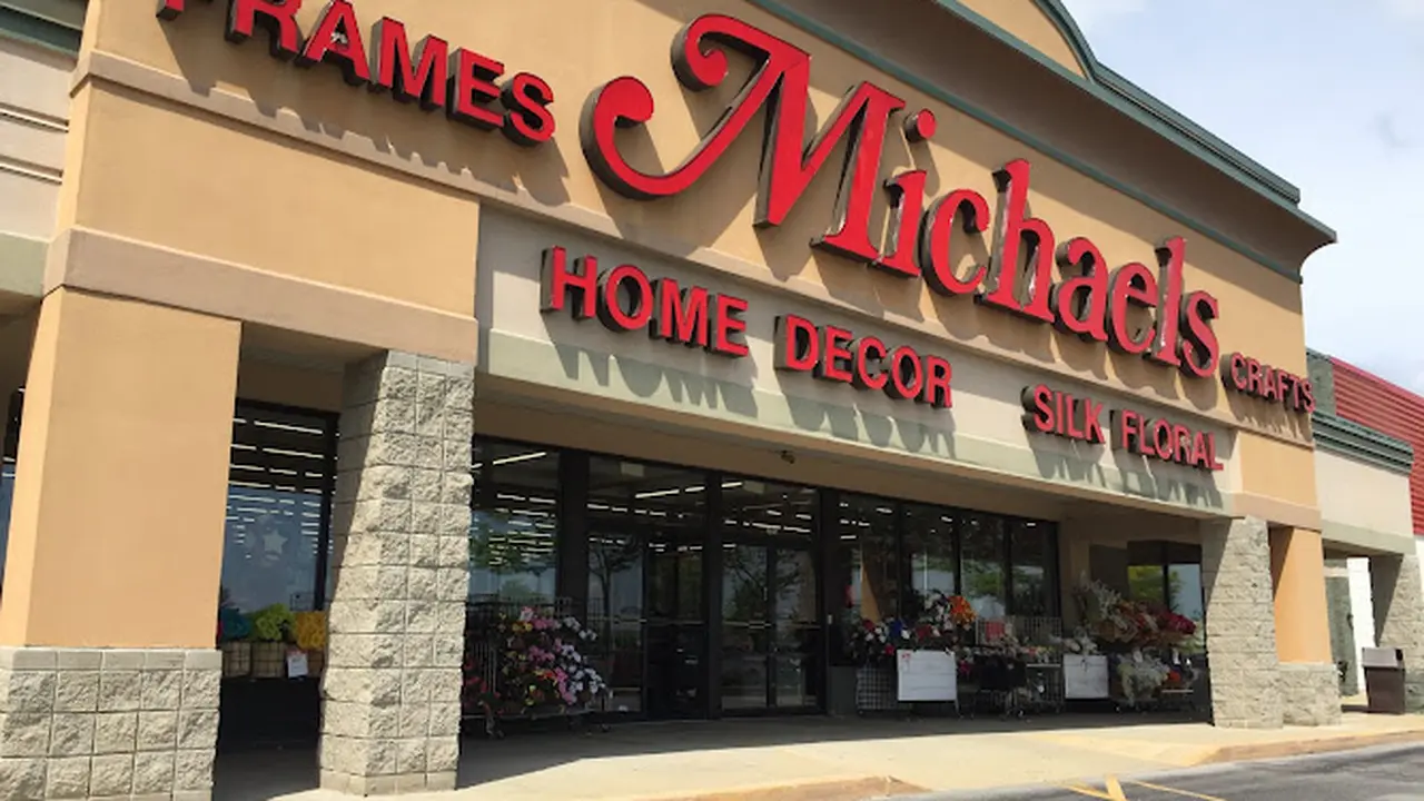 Fabric store in Lafayette, IN: Michaels