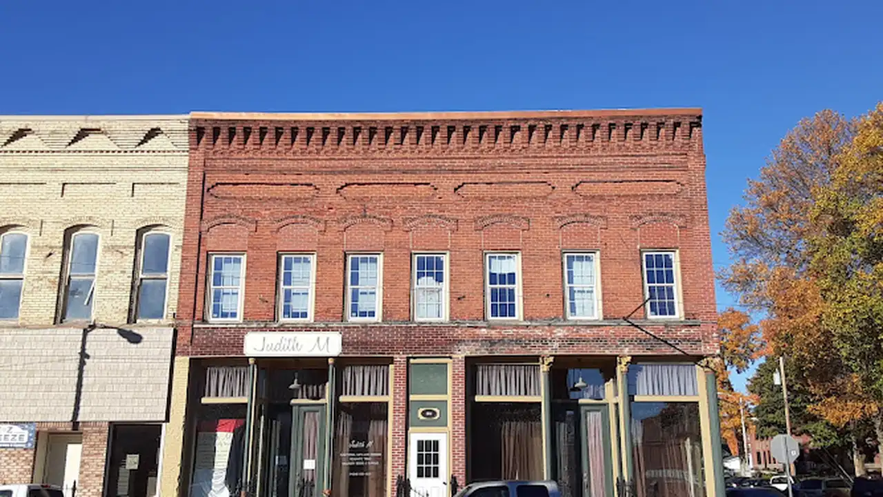 Fabric store in LaGrange, IN: Judith M Inc