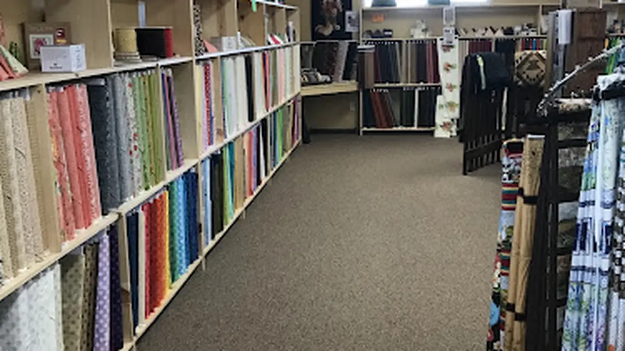 Fabric store in Lakeside, AZ: Pinetop Star
