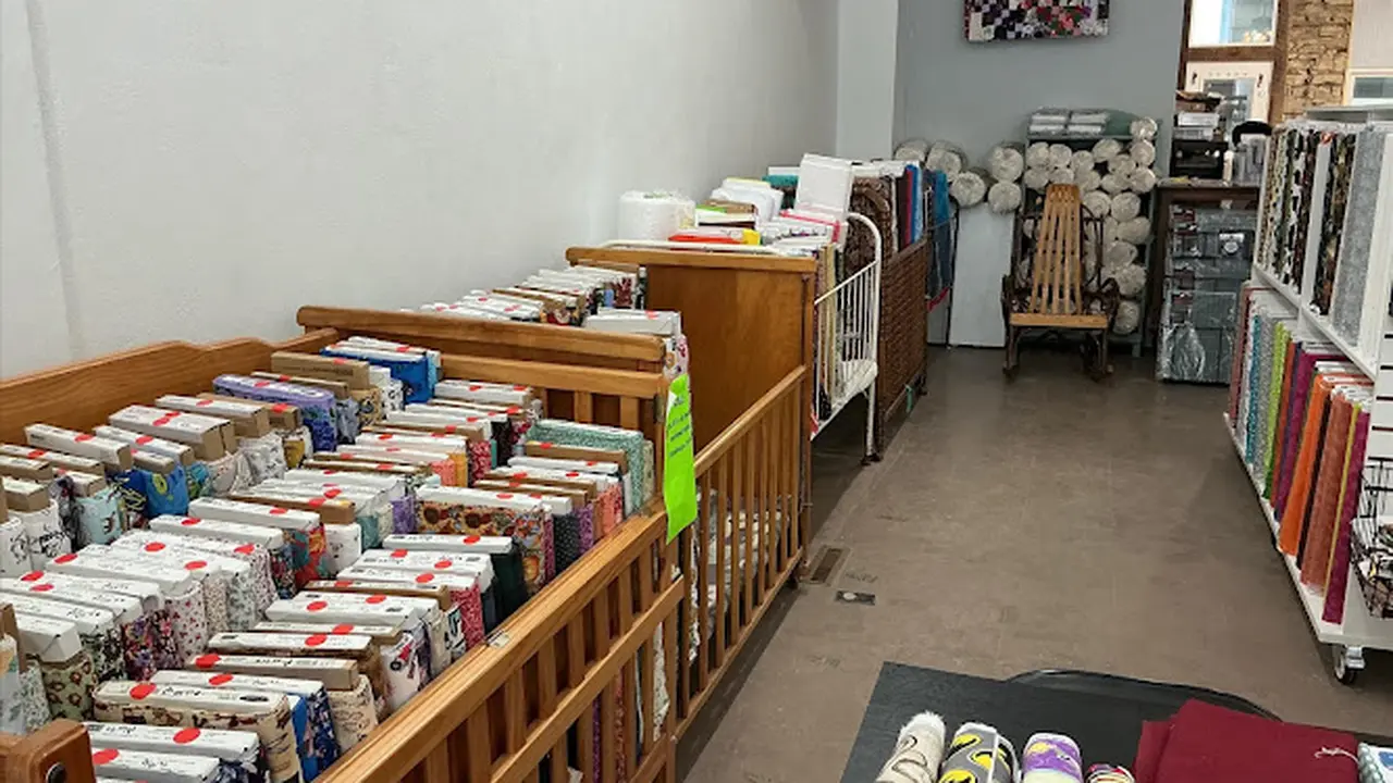 Fabric store in Lansing, IA: Arla's Sewing Room