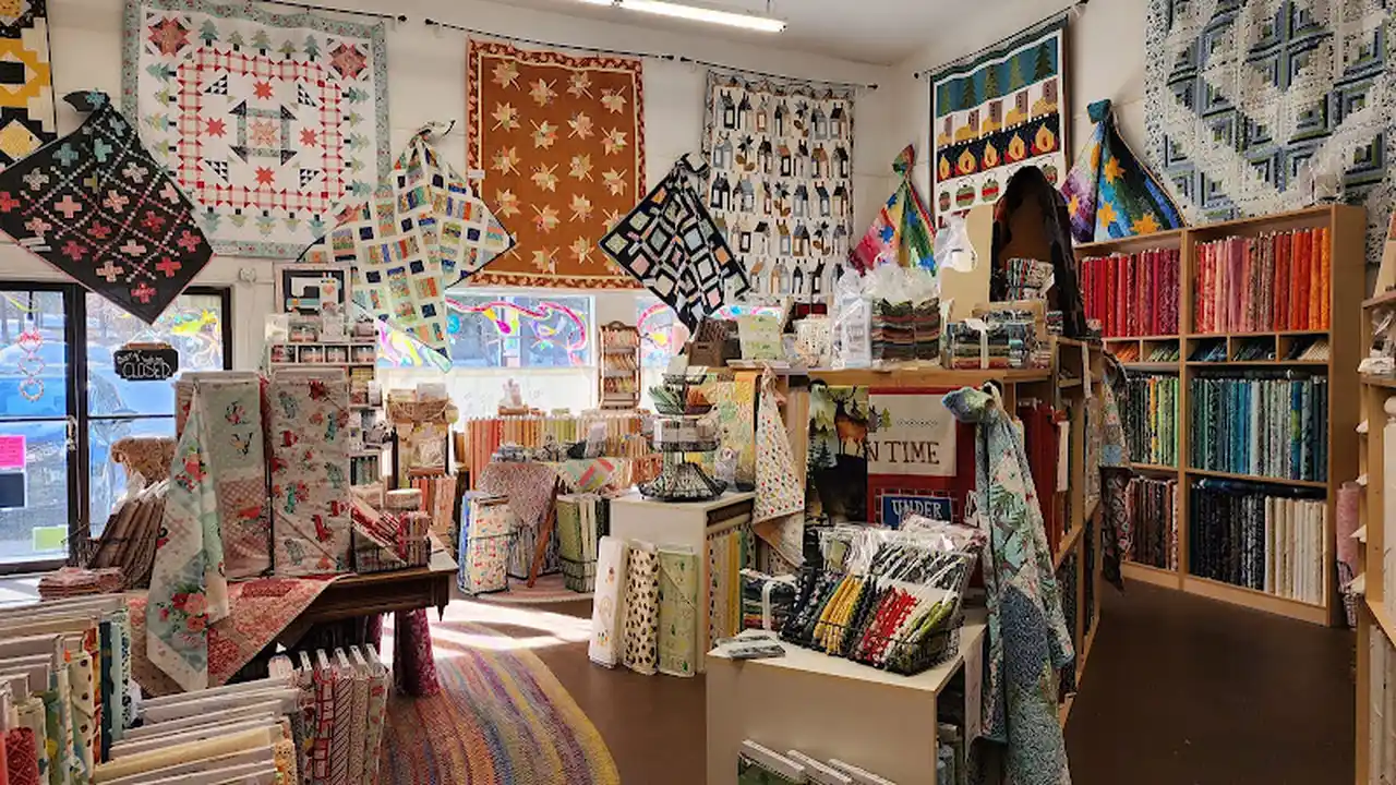 Fabric store in Leavenworth, WA: Leavenworth Quilt Company