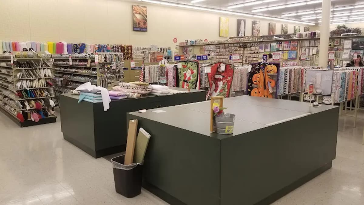Fabric store in Leesburg, VA: Hobby Lobby