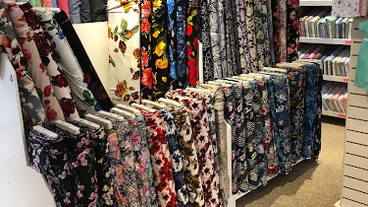 Fabric store in Leola, PA: Mook Fabrics Retail