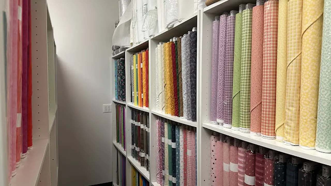 Fabric store in Los Alamitos, CA: Be Sew Bizzy