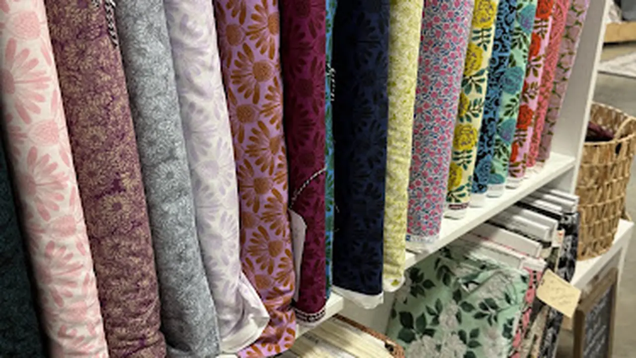 Fabric store in Los Alamitos, CA: LA Finch Fabrics