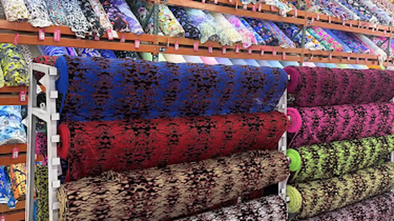 Fabric store in Los Angeles, CA: Blue Moon Fabrics, Inc.
