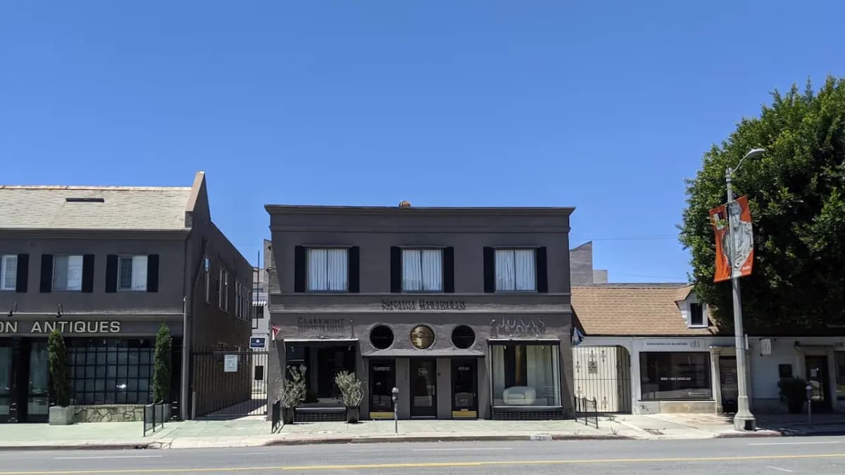 Fabric store in Los Angeles, CA: Claremont Furnishing Fabrics Company