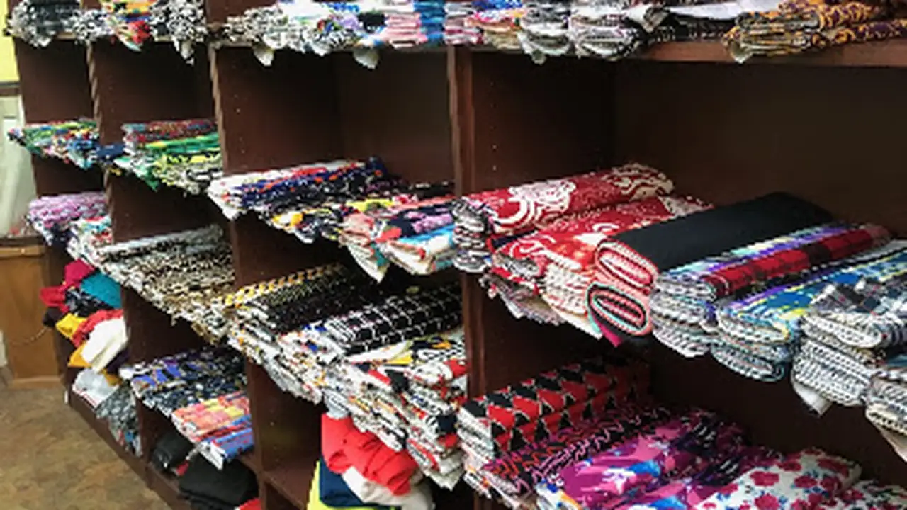Fabric store in Los Angeles, CA: Express Knit Inc