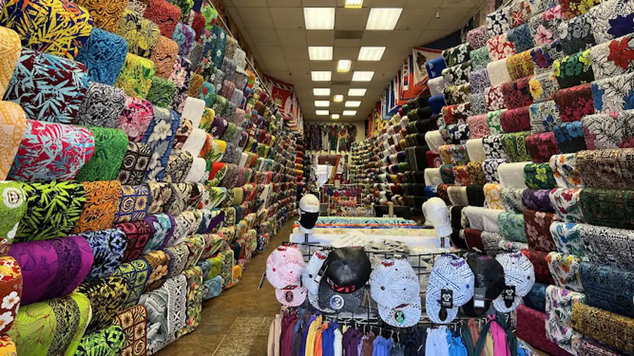Fabric store in Los Angeles, CA: Islands Fabric
