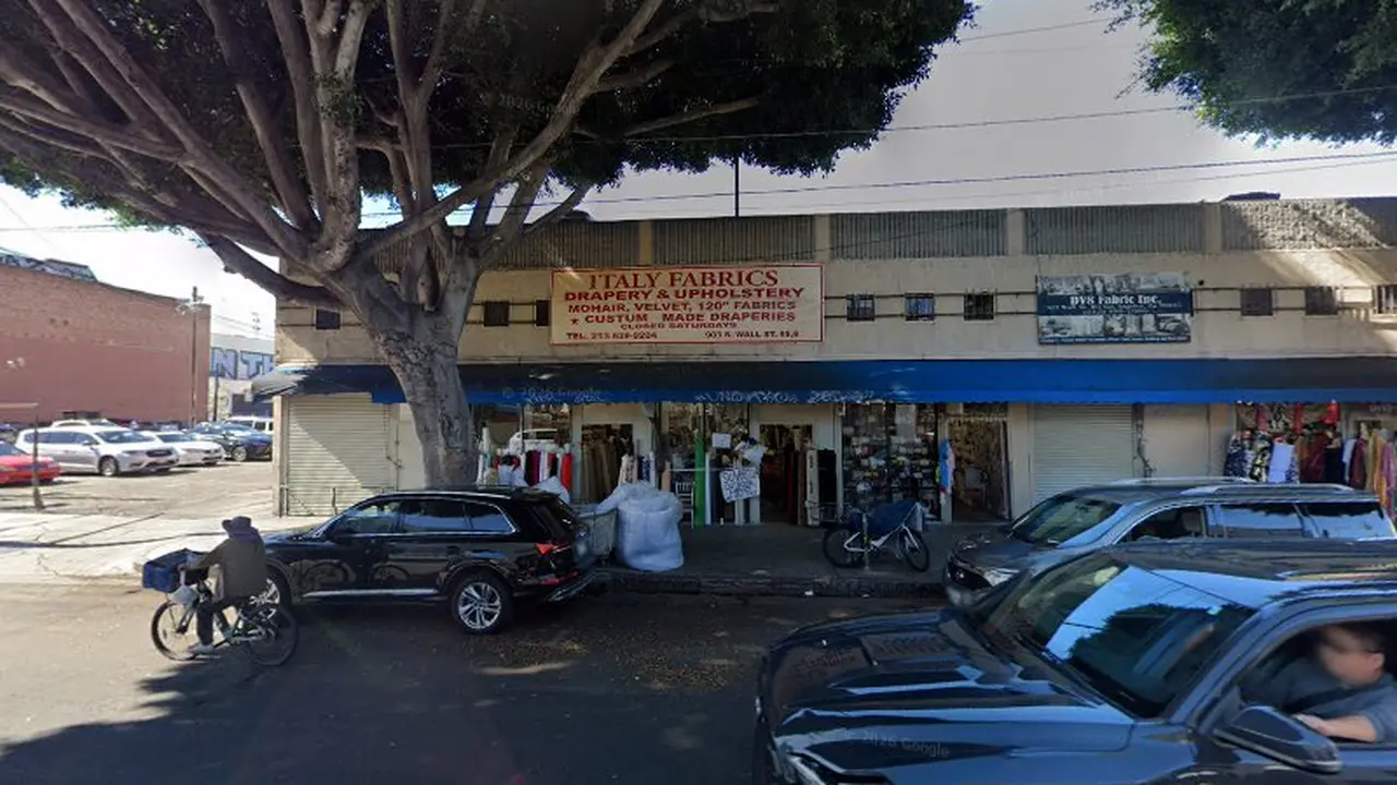 Fabric store in Los Angeles, CA: Italy Fabrics