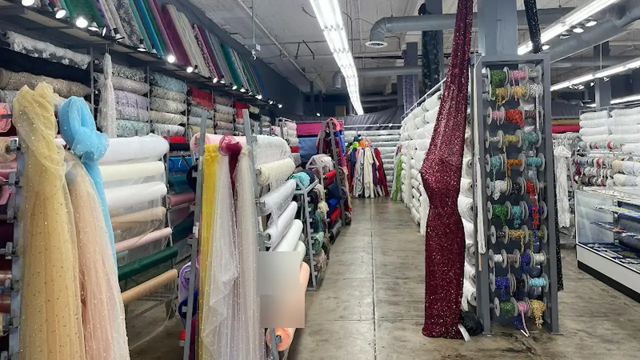 Fabric store in Los Angeles, CA: Lace USA