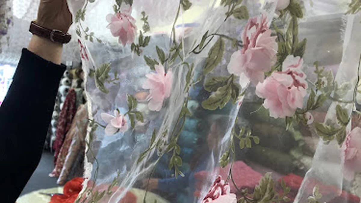 Fabric store in Los Angeles, CA: Mond Lace Textile