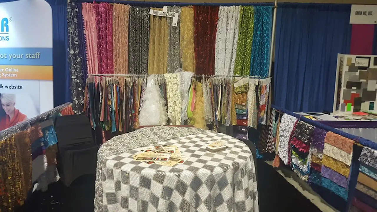 Fabric store in Los Angeles, CA: New Star Fabric