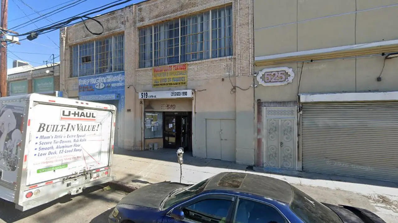 Fabric store in Los Angeles, CA: World Class Textiles
