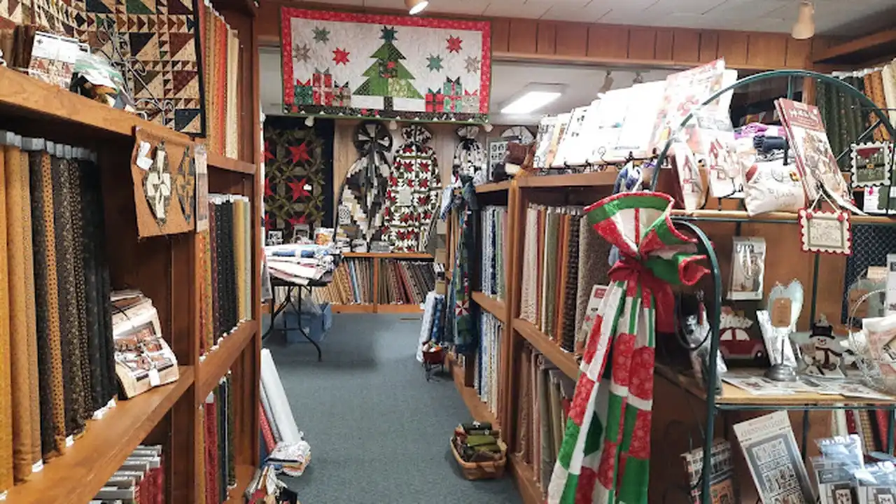Fabric store in Madison, IN: L & L Yard Goods
