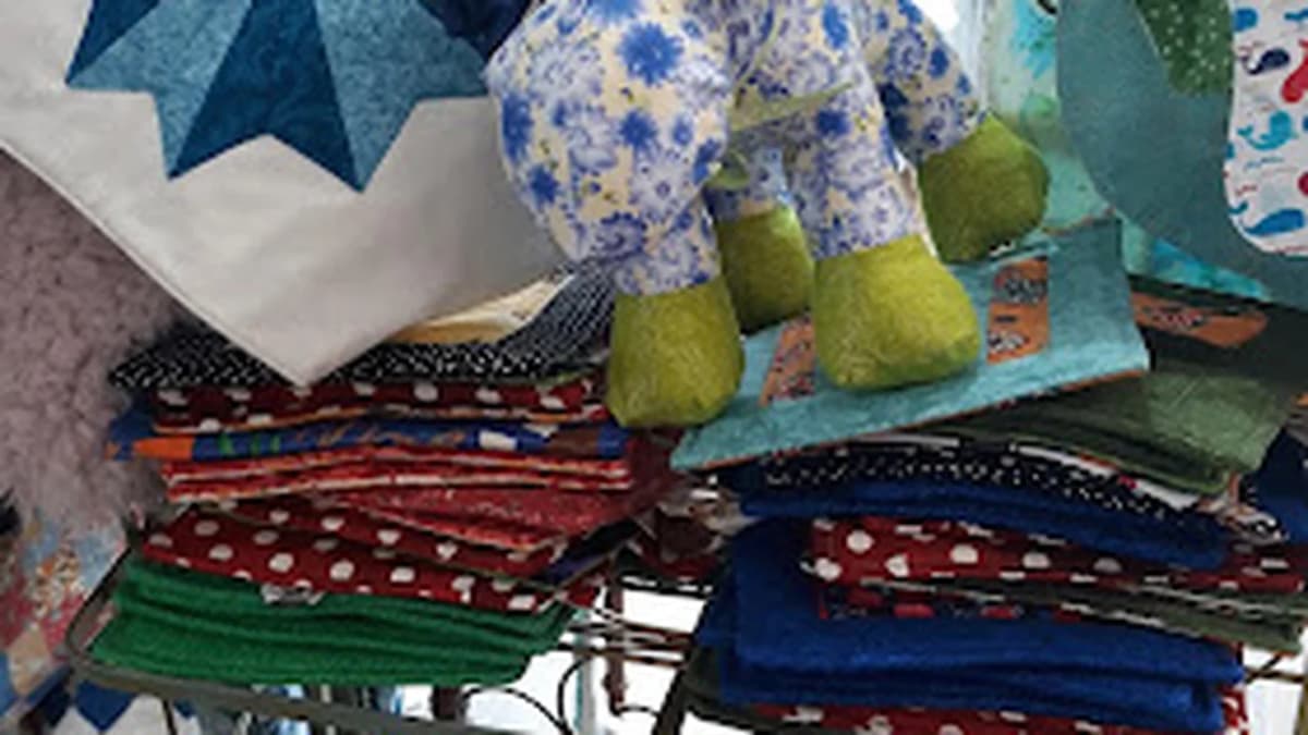 Fabric store in Manchester, ME: WhipperSnappers Quilt Studio