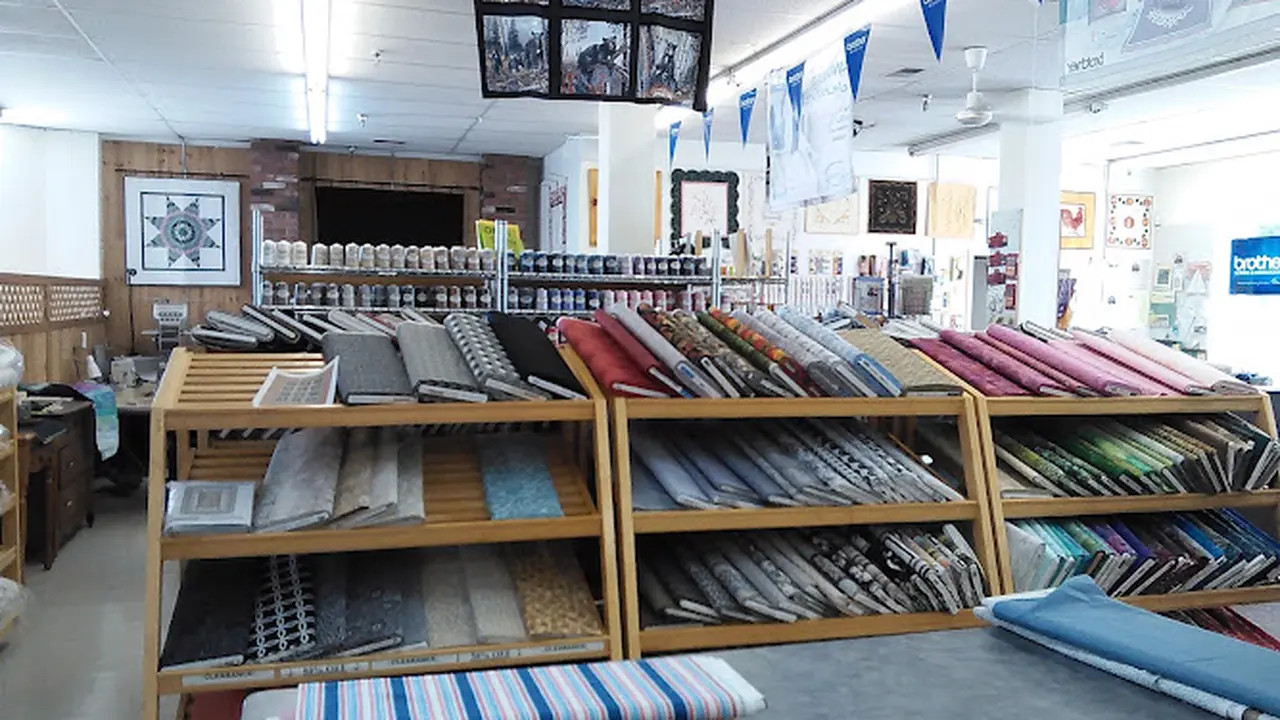 Fabric store in Manistee, MI: TK Quilting & Design LLC