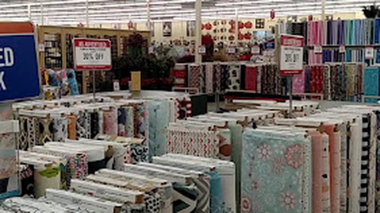 Fabric store in Marshalltown, IA: Hobby Lobby