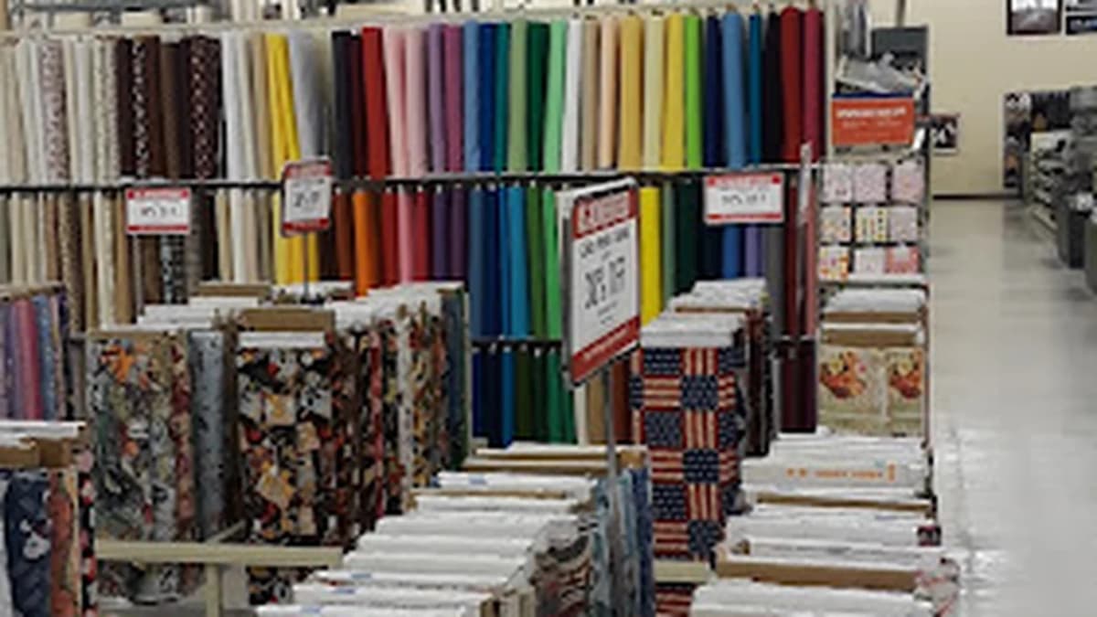 Fabric store in Medina, OH: Hobby Lobby