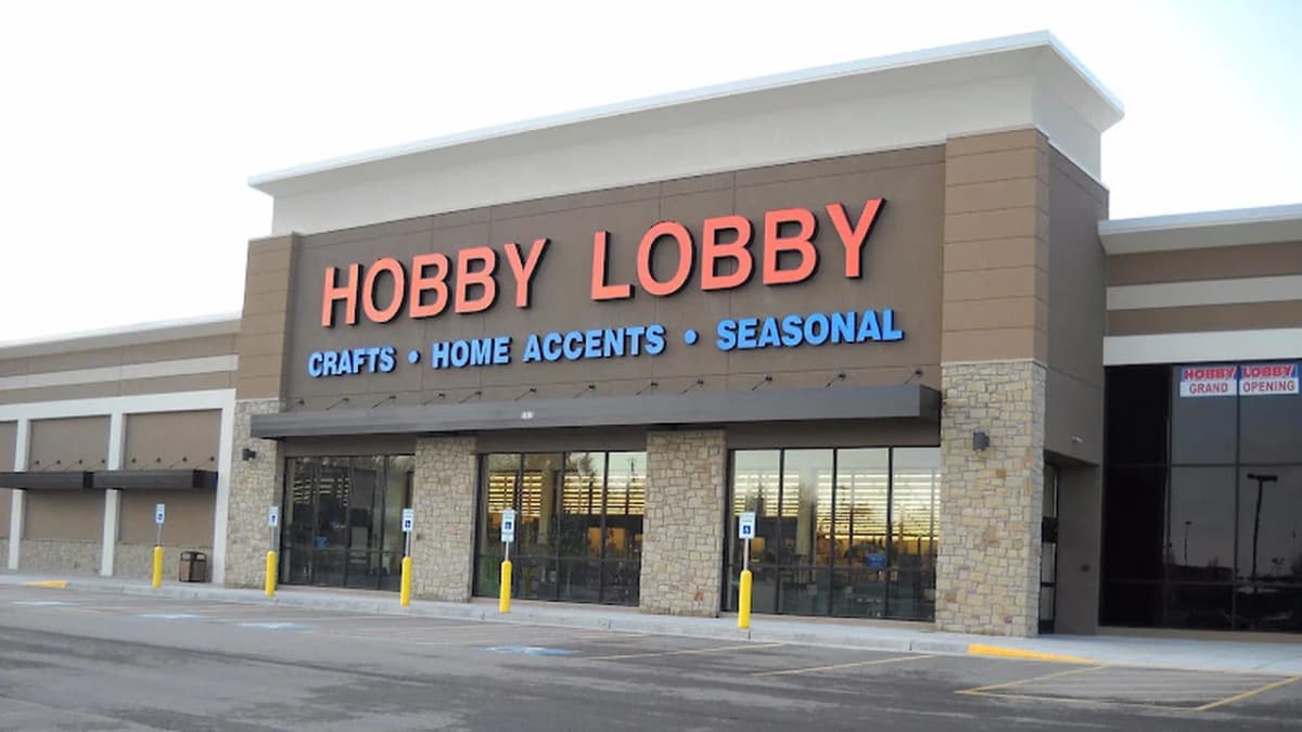 Fabric store in Merriam, KS: Hobby Lobby