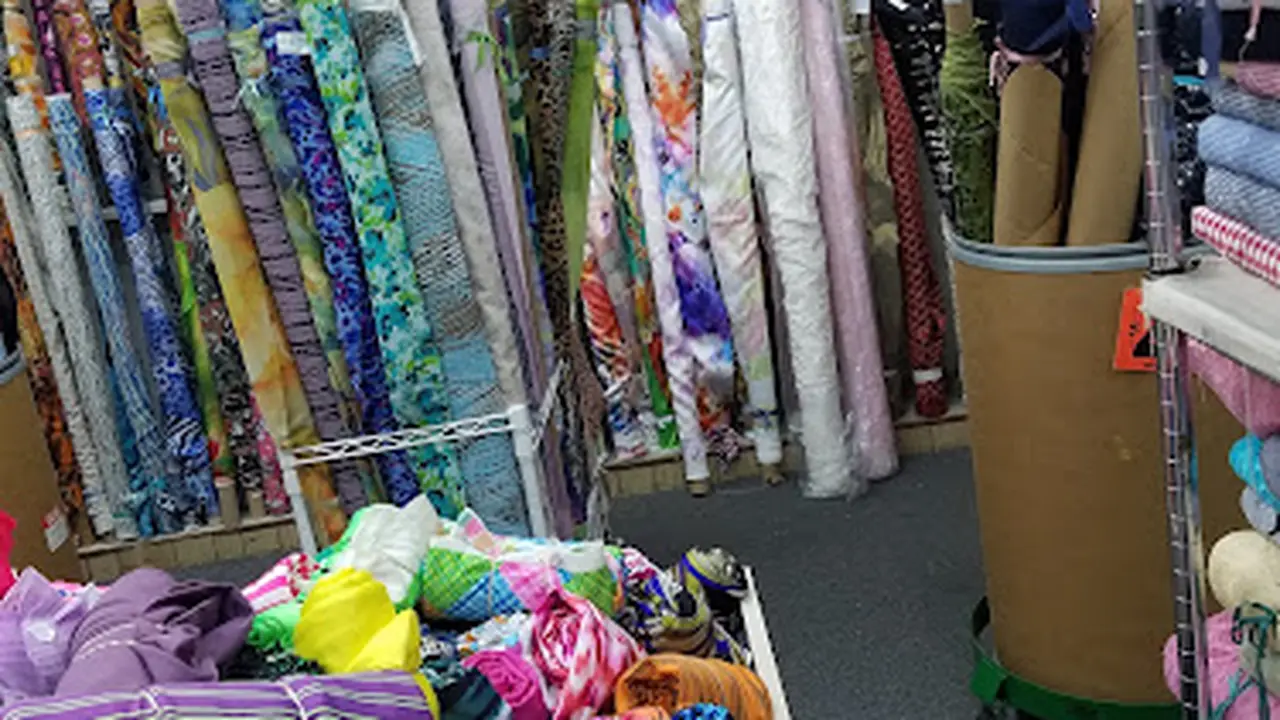Fabric store in Miami, FL: Carol Fabrics Inc.
