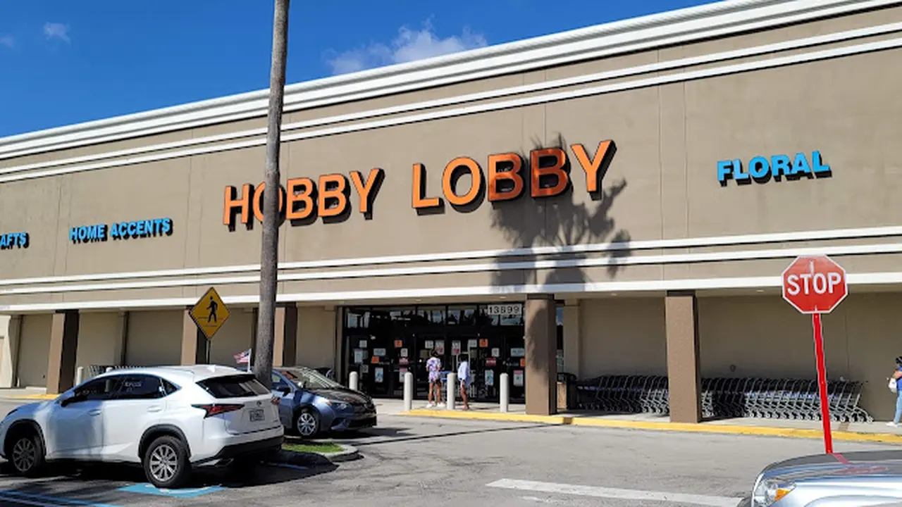 Fabric store in Miami, FL: Hobby Lobby