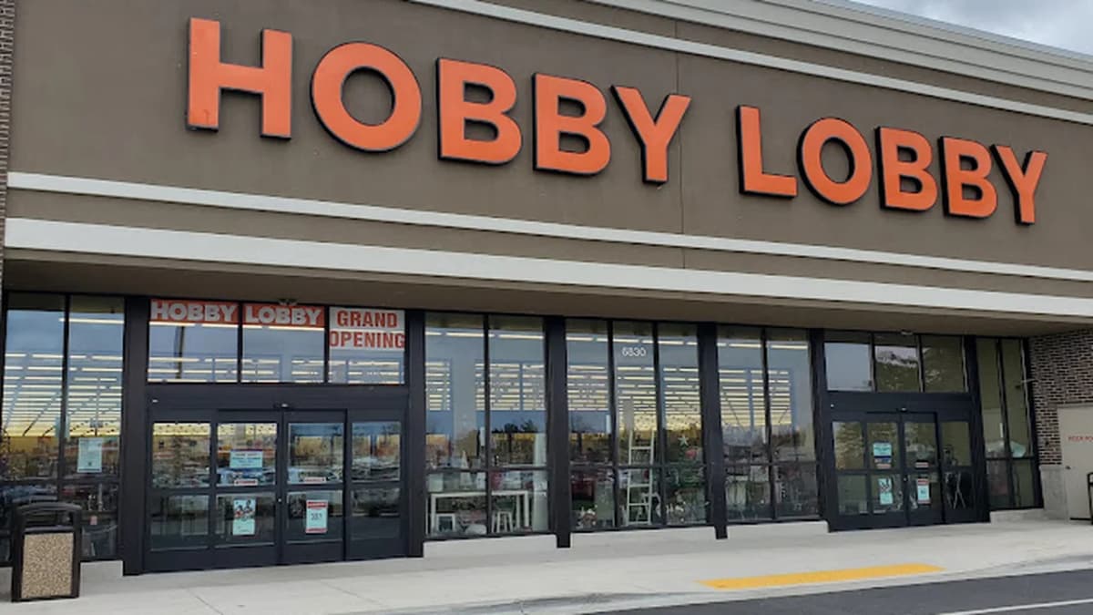 Fabric store in Midland, MI: Hobby Lobby