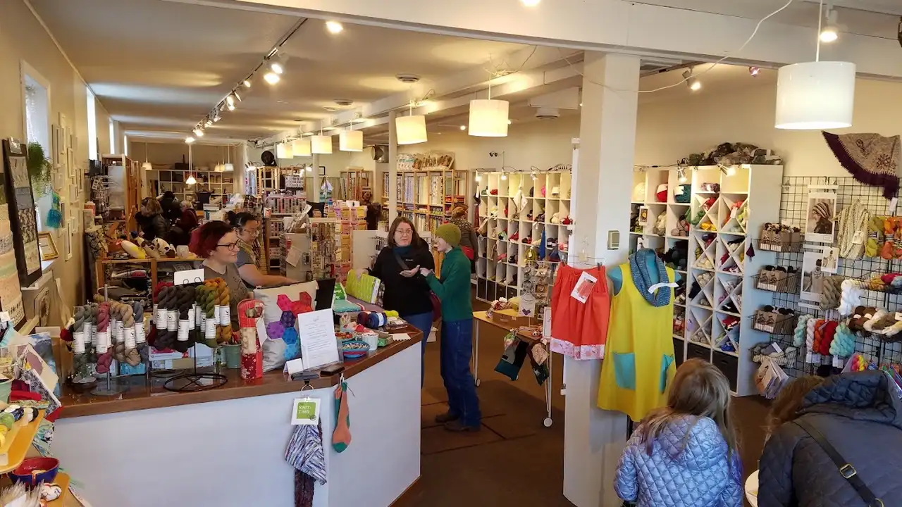 Fabric store in Minneapolis, MN: Knit & Bolt