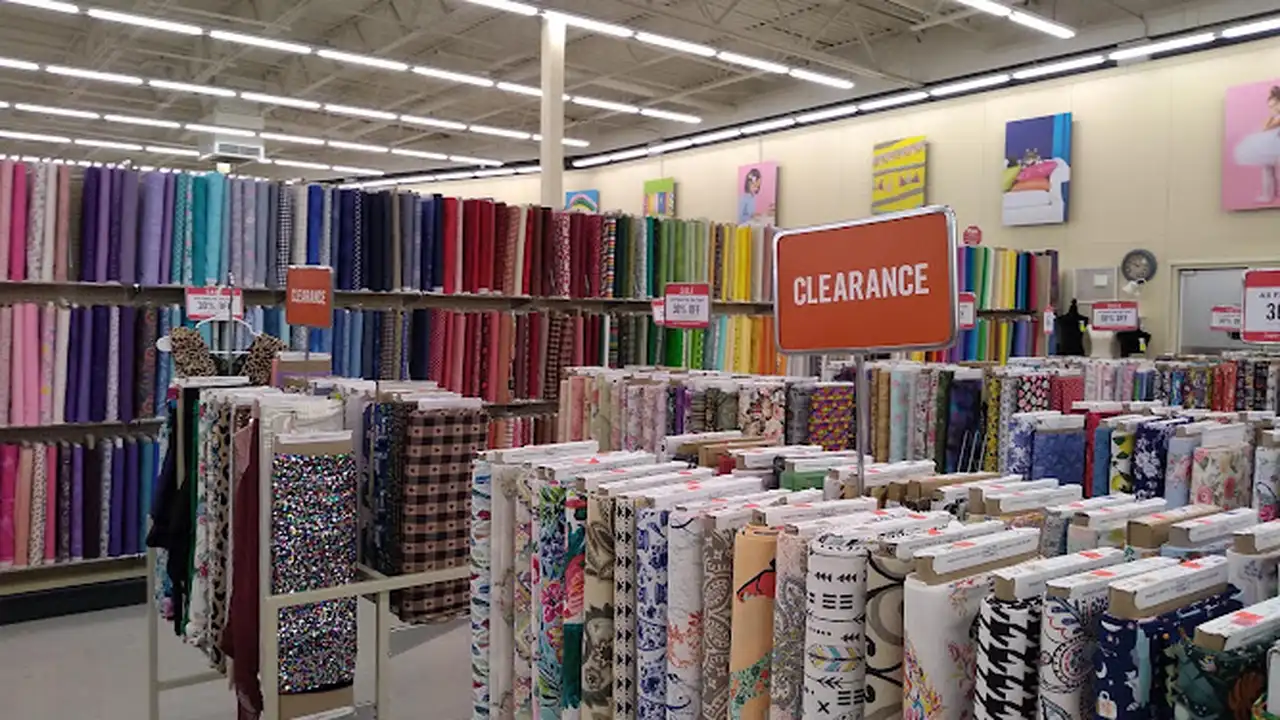 Fabric store in Minnetonka, MN: Hobby Lobby