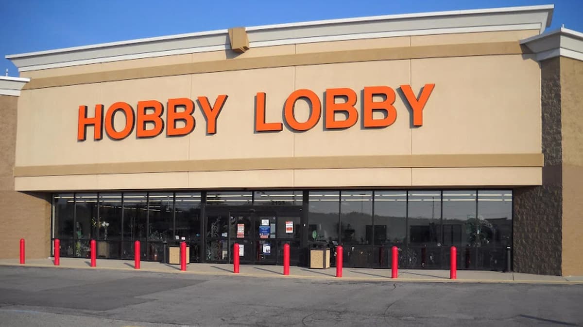 Fabric store in Monroe, MI: Hobby Lobby