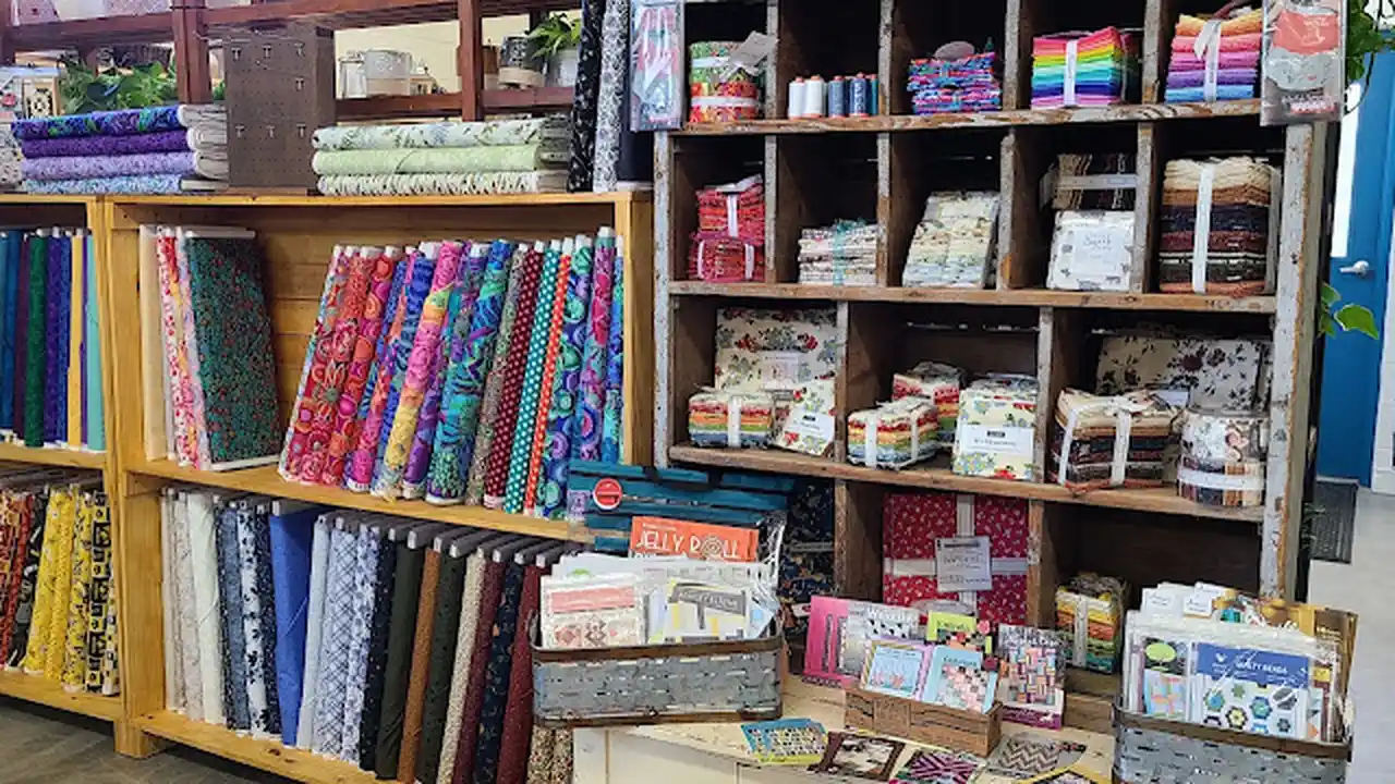 Fabric store in Mt Vernon, IA: Blooming Acres Sewing Studio & Longarm Quilter
