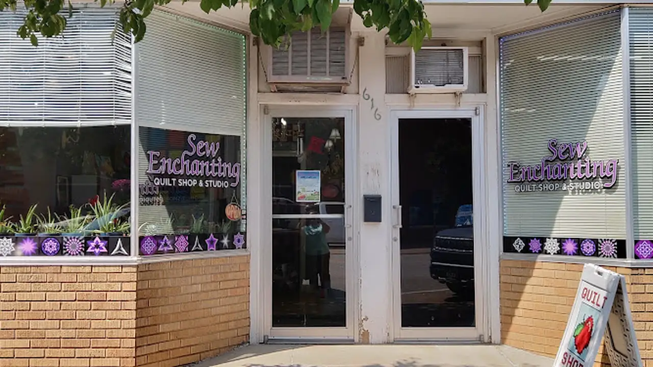 Fabric store in Nebraska City, NE: Sew Enchanting